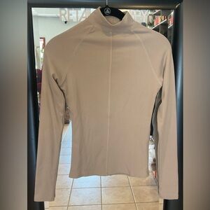 Olivaceous Ribbed Long Sleeve Top in Oyster